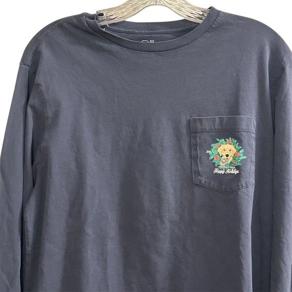 Vineyard Vines Men's S Blue Holiday Labrador Graphic Long-Sleeve Tee - Picture 2 of 9